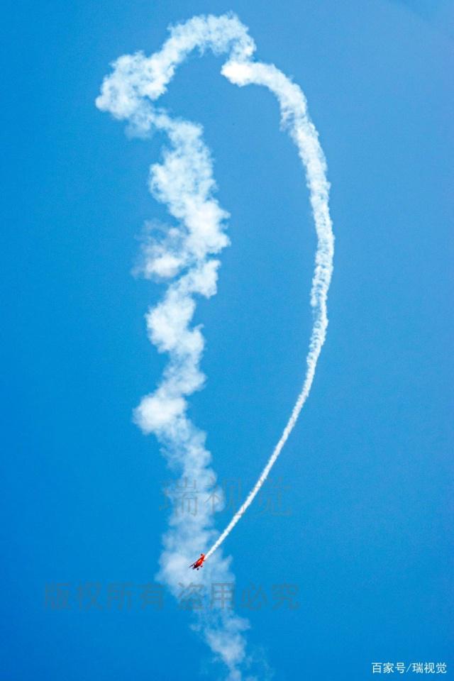 关于一场让人目不转睛的比赛引人入胜的信息