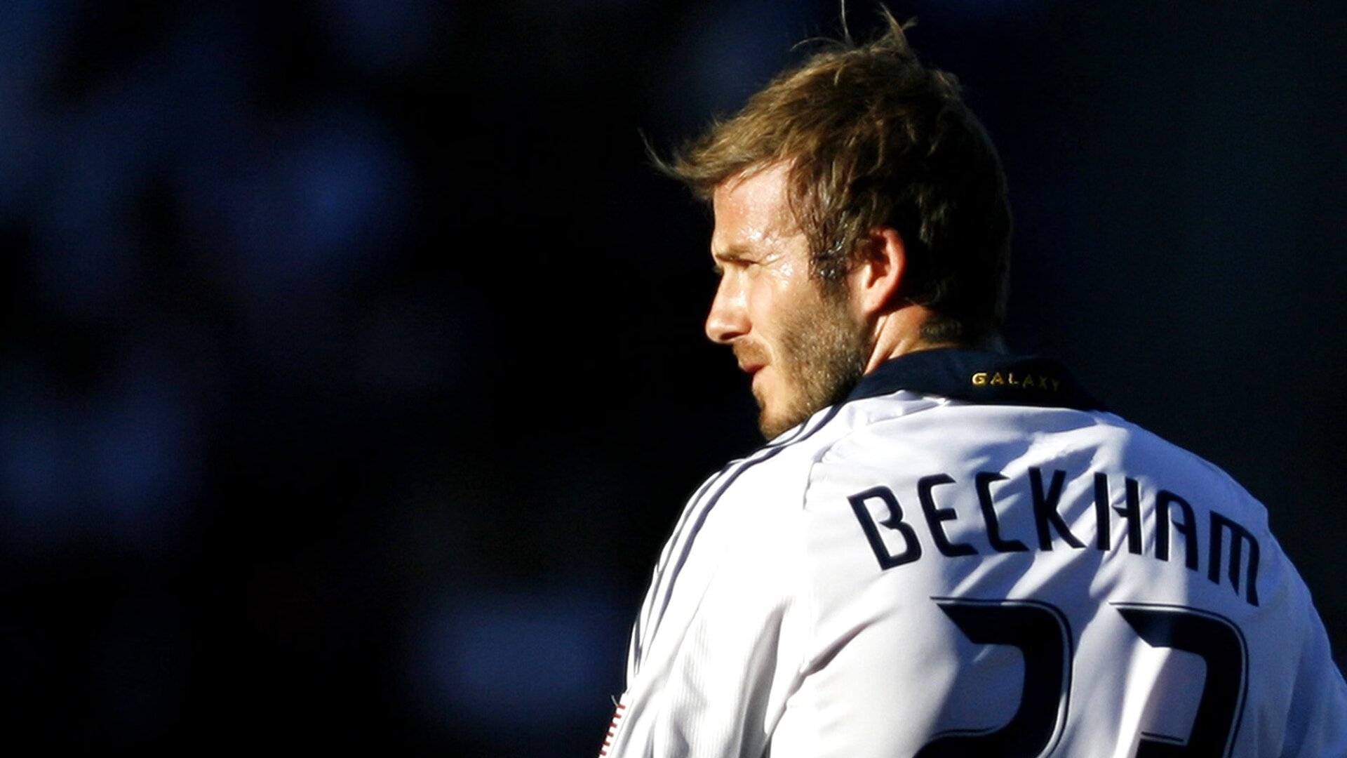 当梅西的魔法照亮F1争冠之夜，一场提前到来的加冕礼