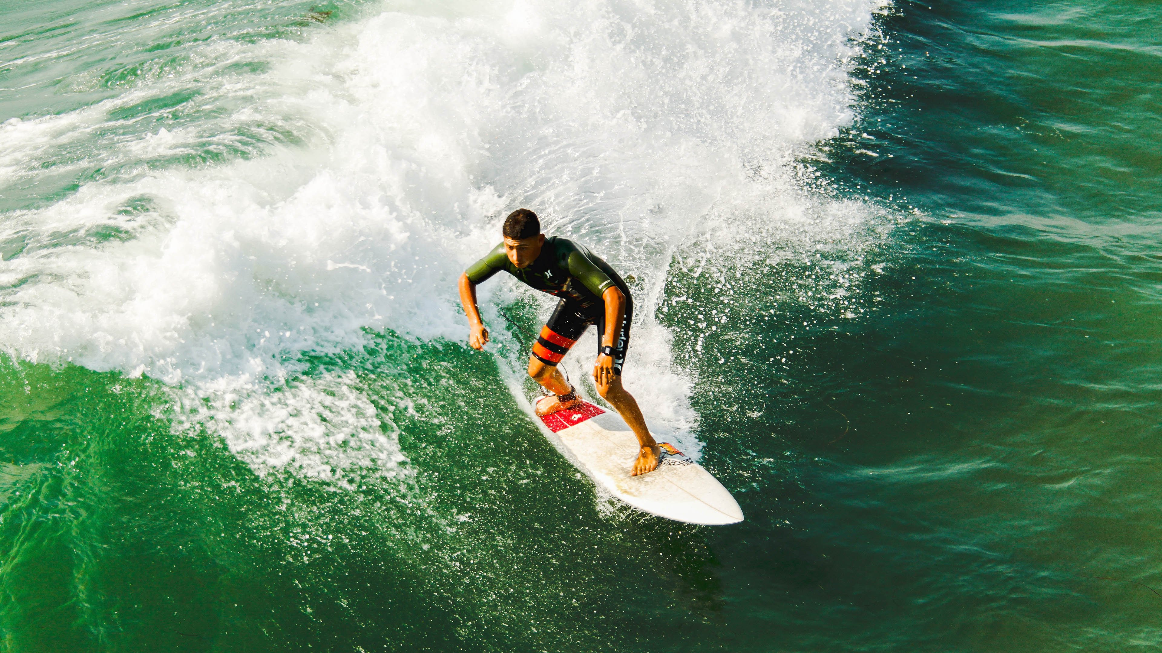 绿茵场上的公牛,2026世界杯焦点战,新军力克传统豪强