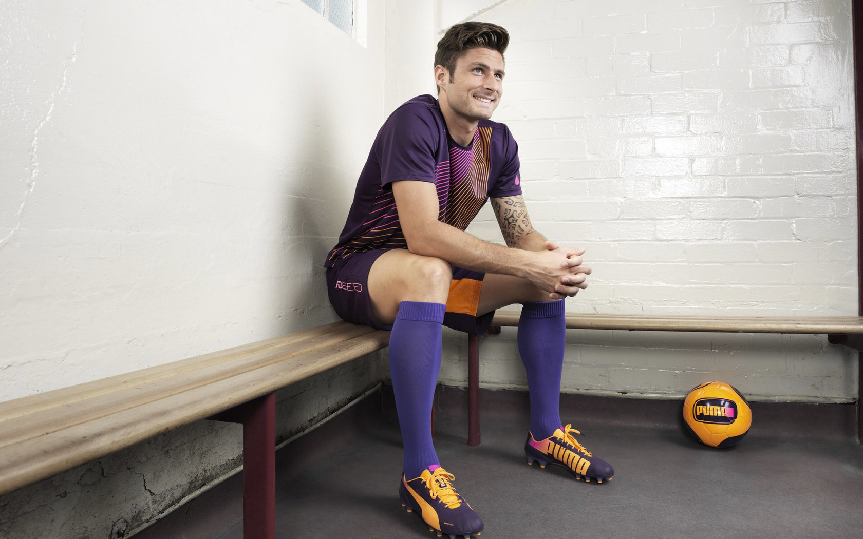 法网鏖战ATP总决赛，德约科维奇点燃赛场